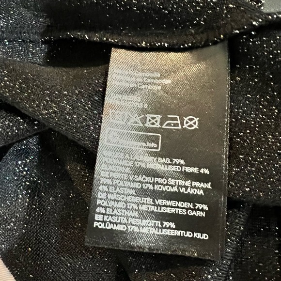 H & M Divided Womens Camisole M Silver Sparkly‎ Crop Spaghetti Strap - Picture 3 of 4